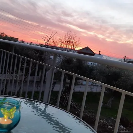 Chrissi Princess Daire